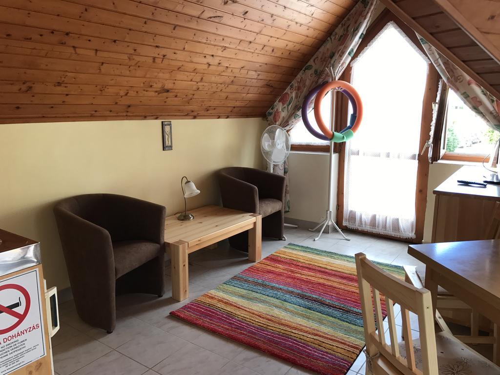 Jókai Apartmanház Hévíz Exterior foto